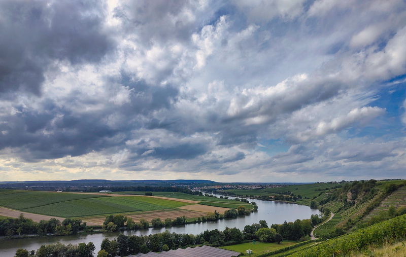 2025-08-04  17-42-03