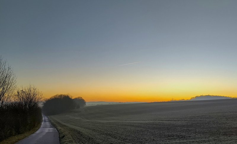 2025-12-01  07-46-33