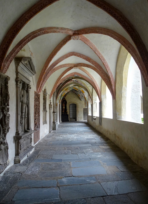 2025-09-30  12-11-39