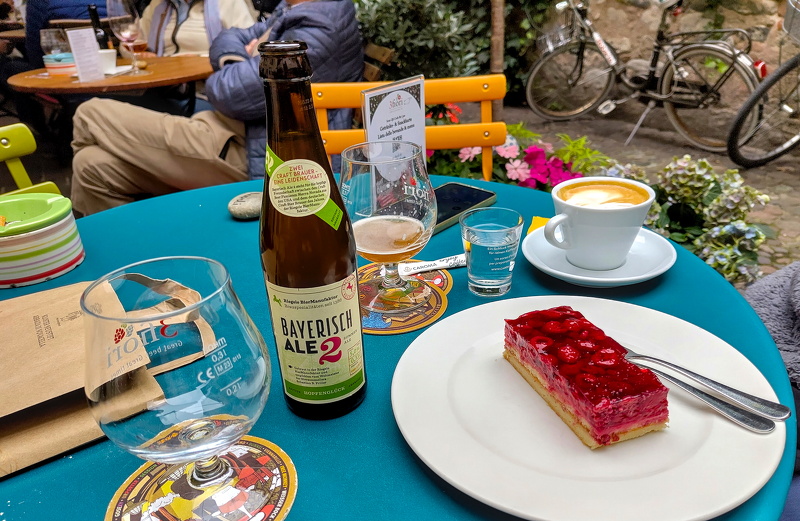 2025-09-30  15-25-20