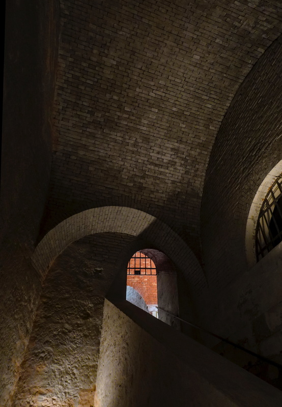 2025-10-03  12-22-44